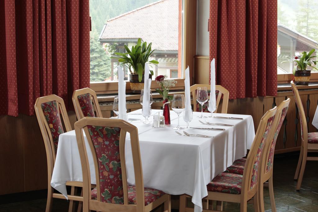 Hotel Alpino Plan Selva di Val Gardena Exteriör bild