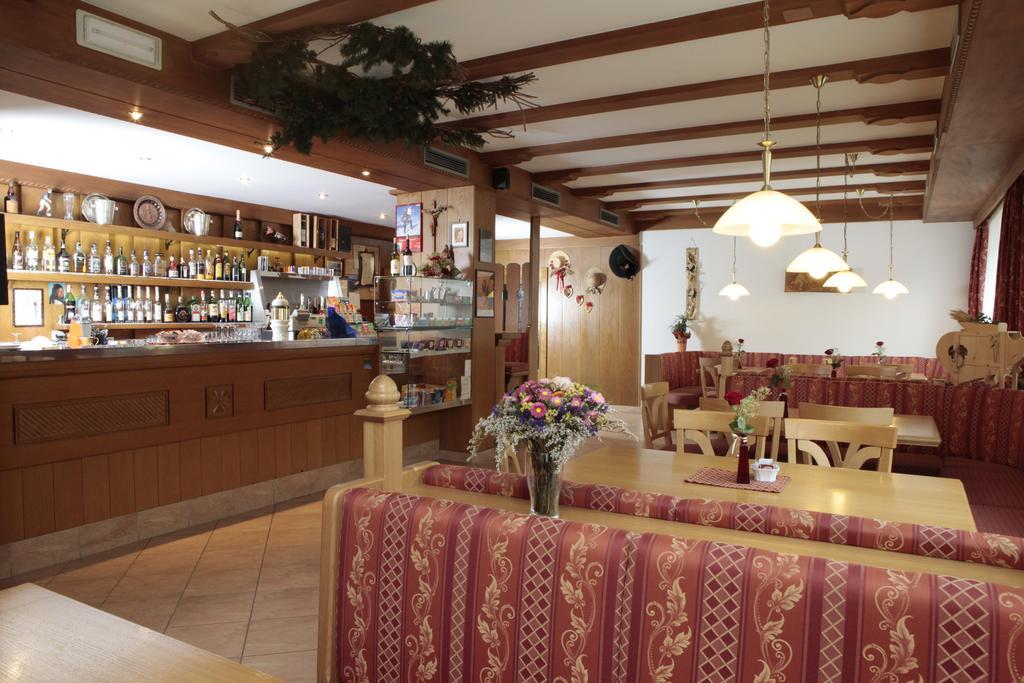 Hotel Alpino Plan Selva di Val Gardena Exteriör bild